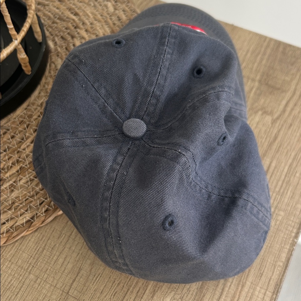 Boston Red Socks Ball Cap - Picture 3 of 7